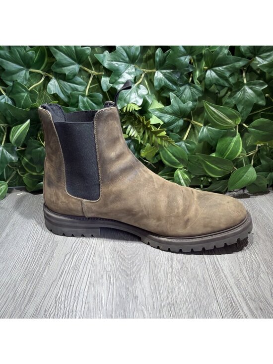 Common Projects Waxed Leather Chelsea Winter Fall Boots - Lug Sole Men Size 45 main image 4